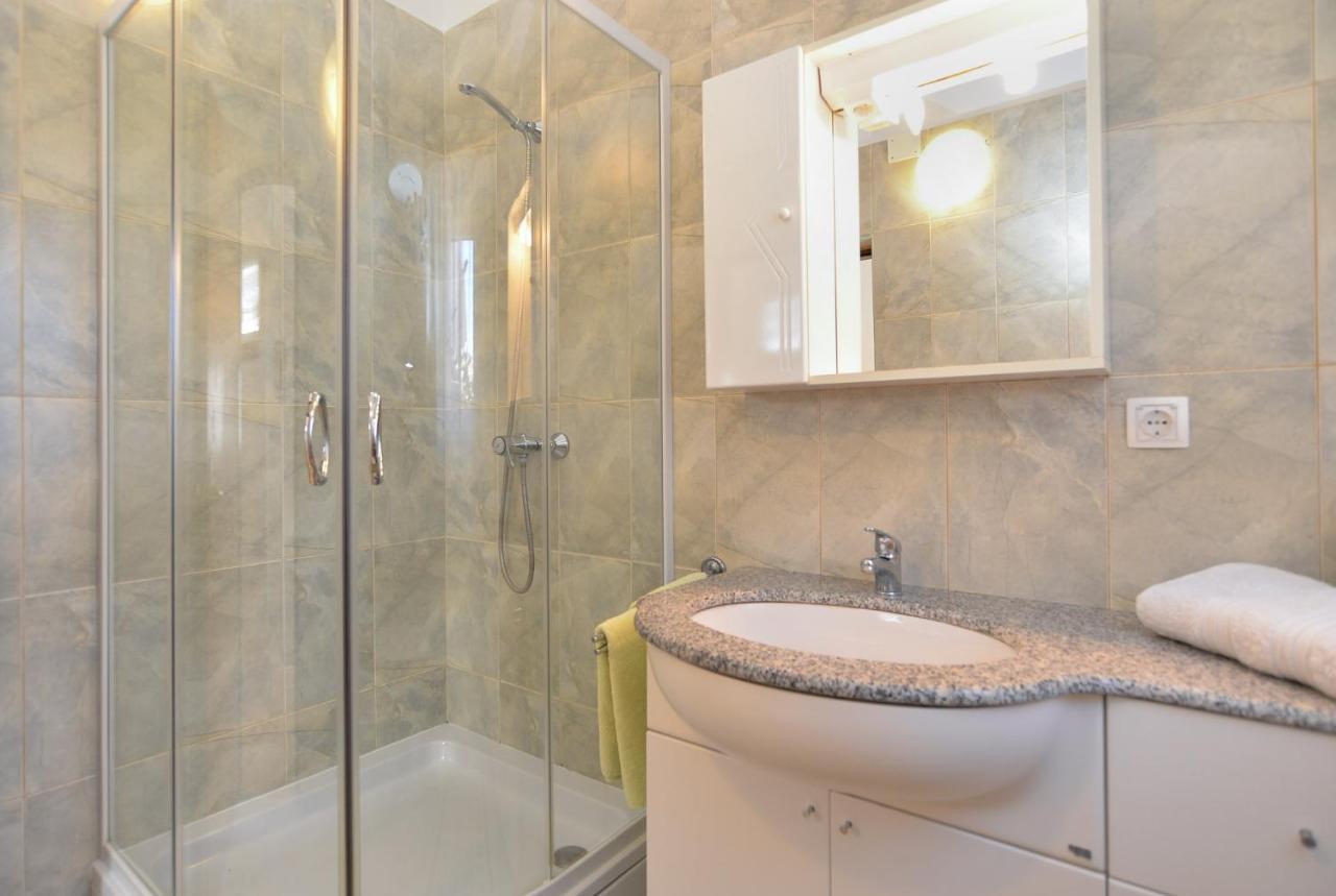 Apartments Vrcevan 811 Medulin Kültér fotó